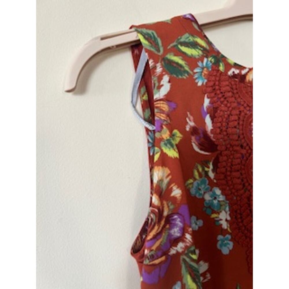 NWT Daniel Rainn Boho Sleeveless Keyhole Floral Blouse Lace Detail Brown Smll P - Picture 6 of 6